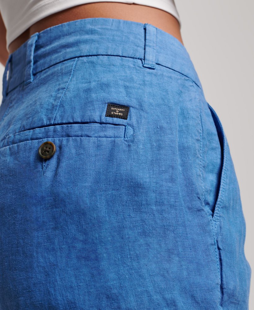 overgeverfde linnen shorts in klassiek blauw