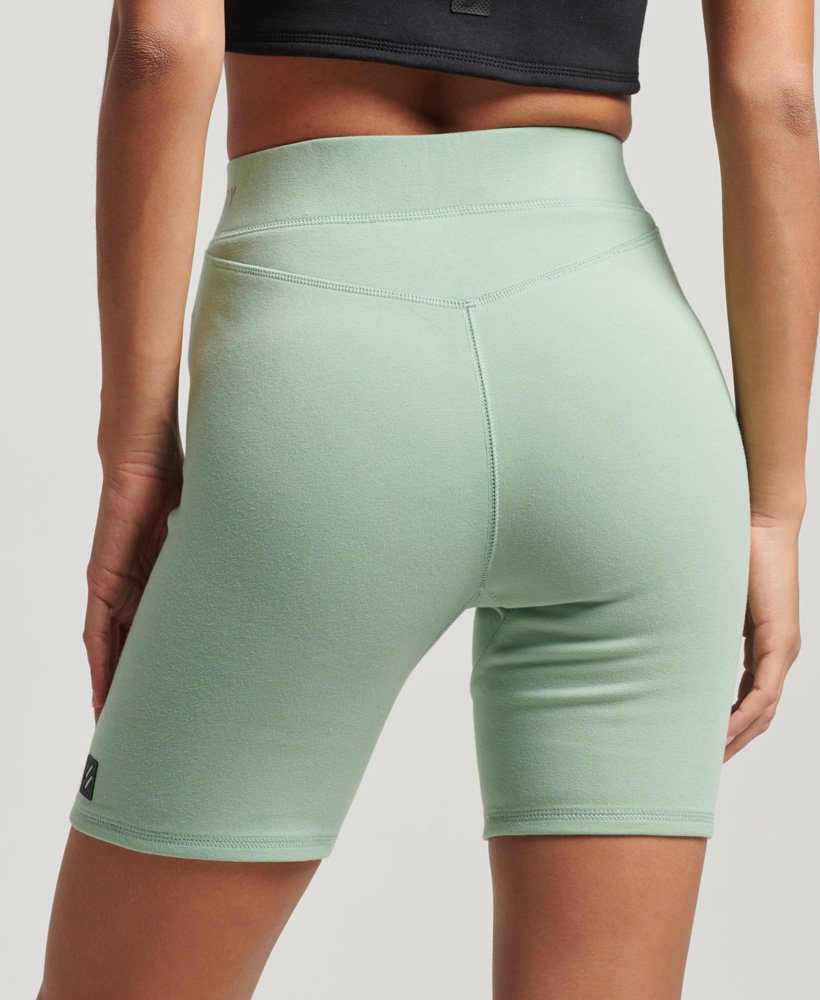 tech cycling shorts in granietgroen