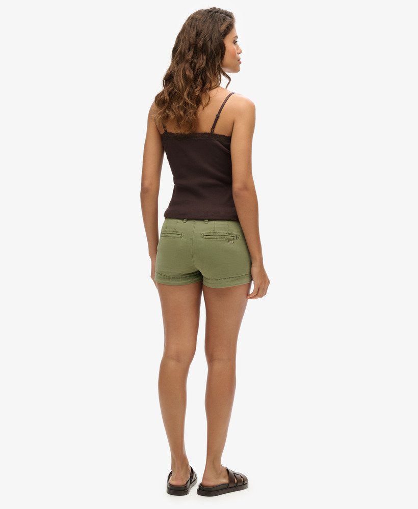 chino hot shorts in olijfgroen kaki