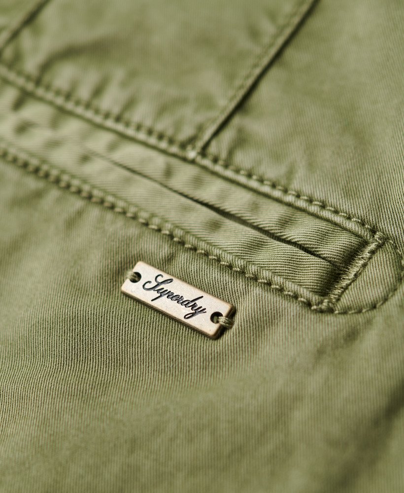 chino hot shorts in olijfgroen kaki