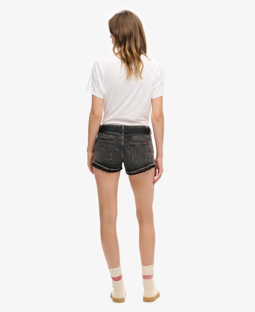 denim hot shorts in wolcott black stone
