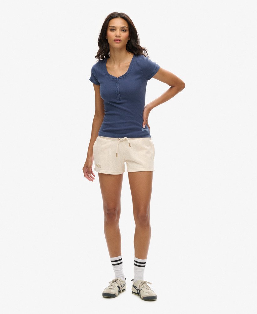 essential logo shorts in light oat marl