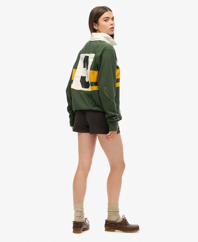 essential logo shorts in bison black