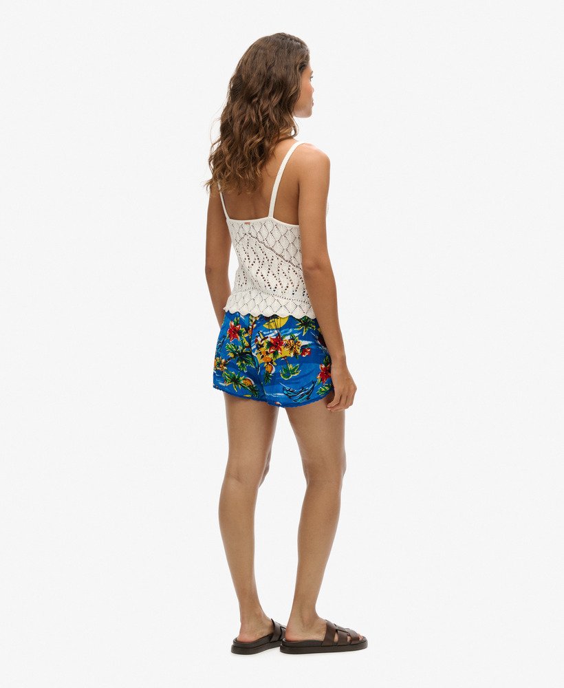 strandshorts in blue dolphin ocean