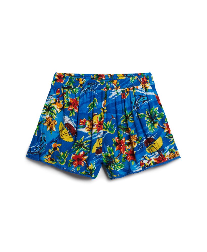 strandshorts in blue dolphin ocean