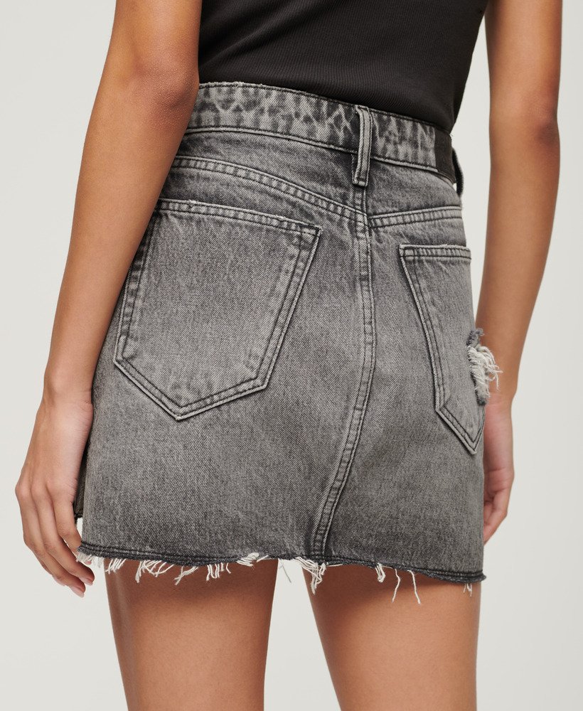 vintage denim minirok in gewassen zwart