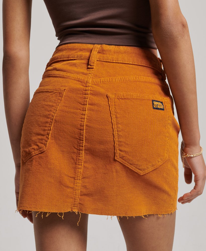 vintage corduroy minirok in pompoenkruidbruin