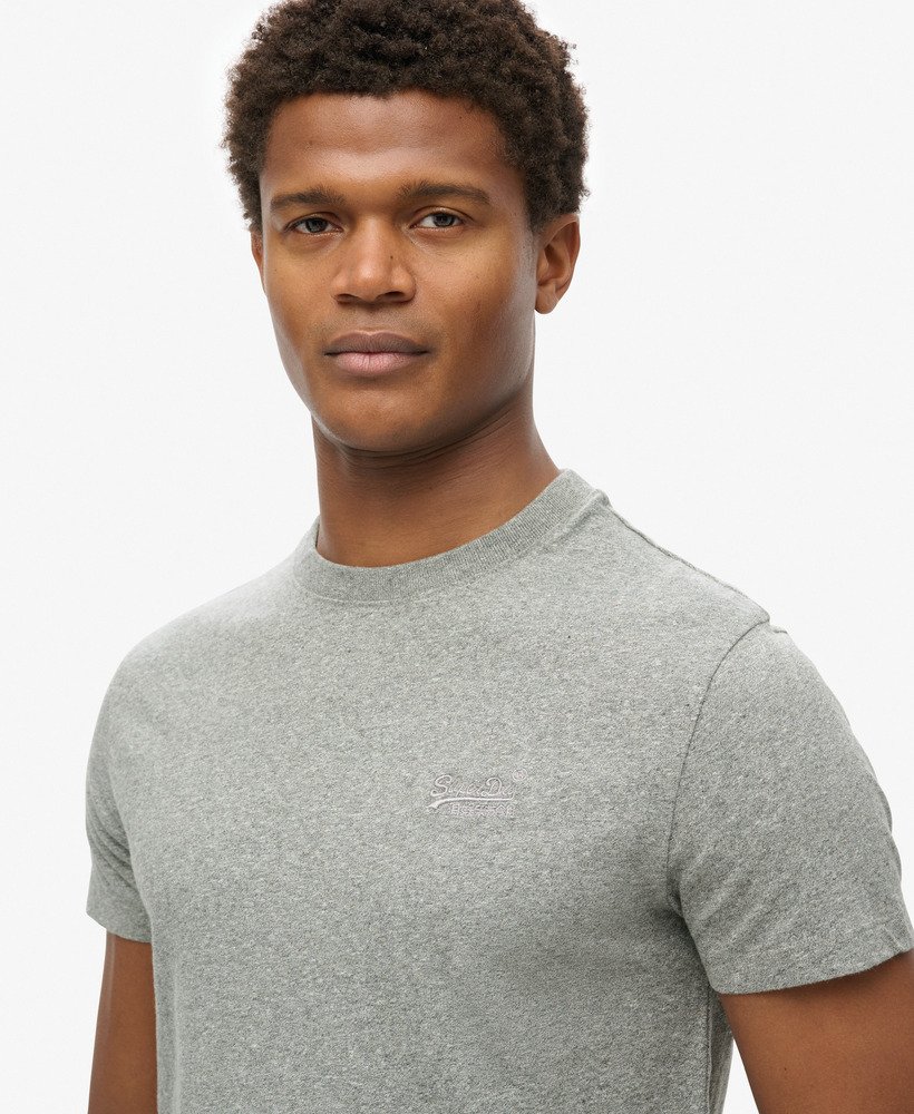 t-shirt met essential logo van biologisch katoen in noos grijs gemêleerd.