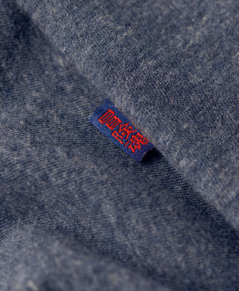 t-shirt met v-hals en essential-logo van biologisch katoen in navy marl.