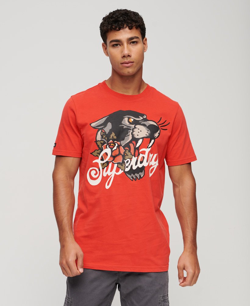 tattoo script print op de voorkant t-shirt in soda pop red