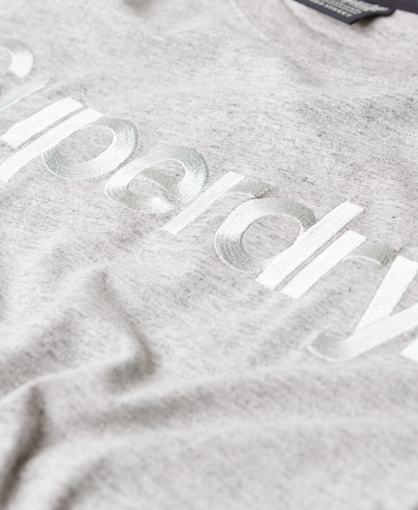 t-shirt met tonale geborduurde logo in sportief grijs gemêleerd