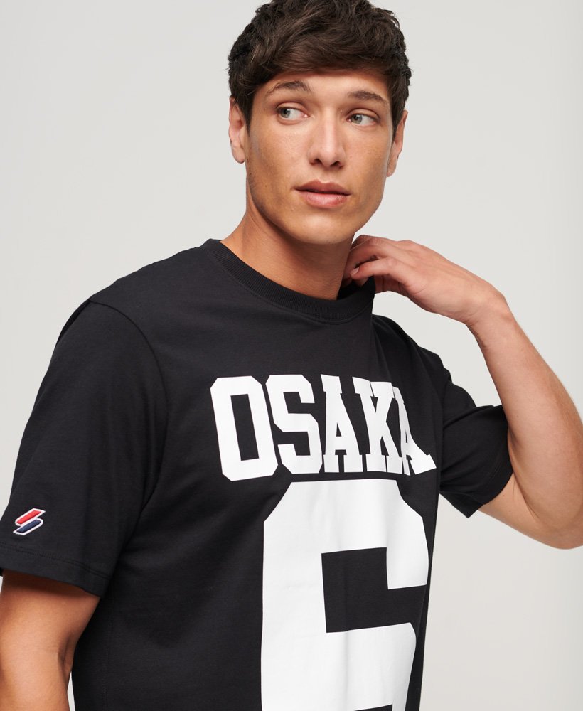 osaka logo losvallend t-shirt in zwart