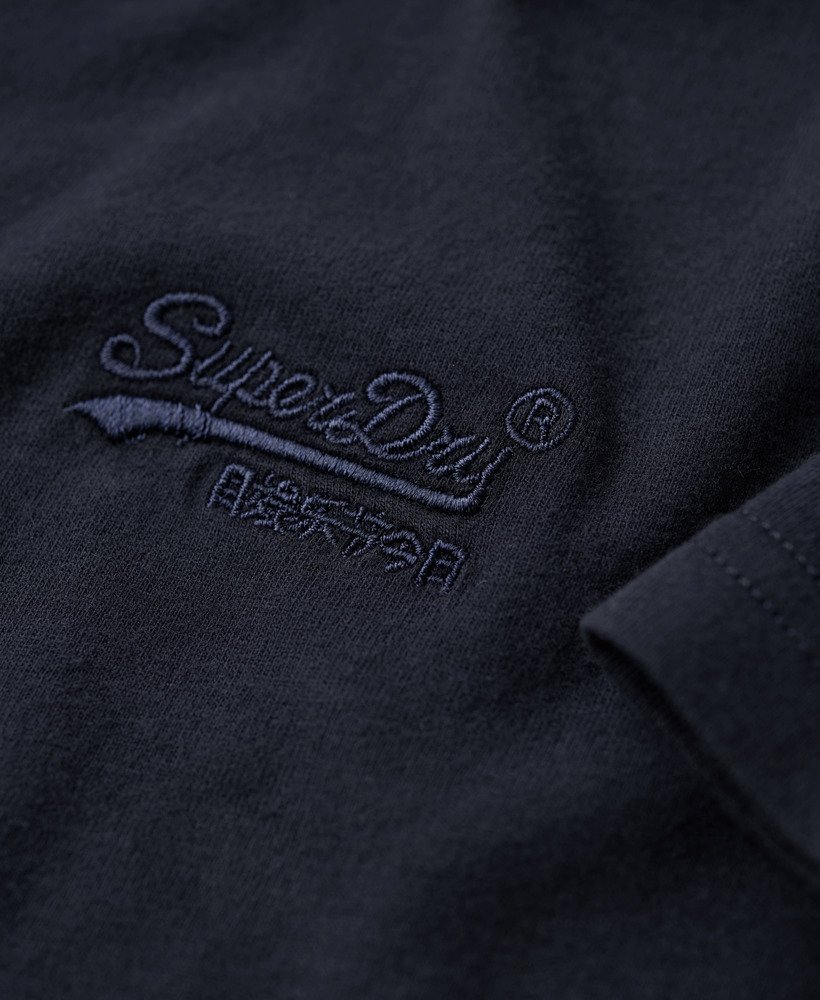 t-shirt met essential-logo van biologisch katoen in eclipse navy.