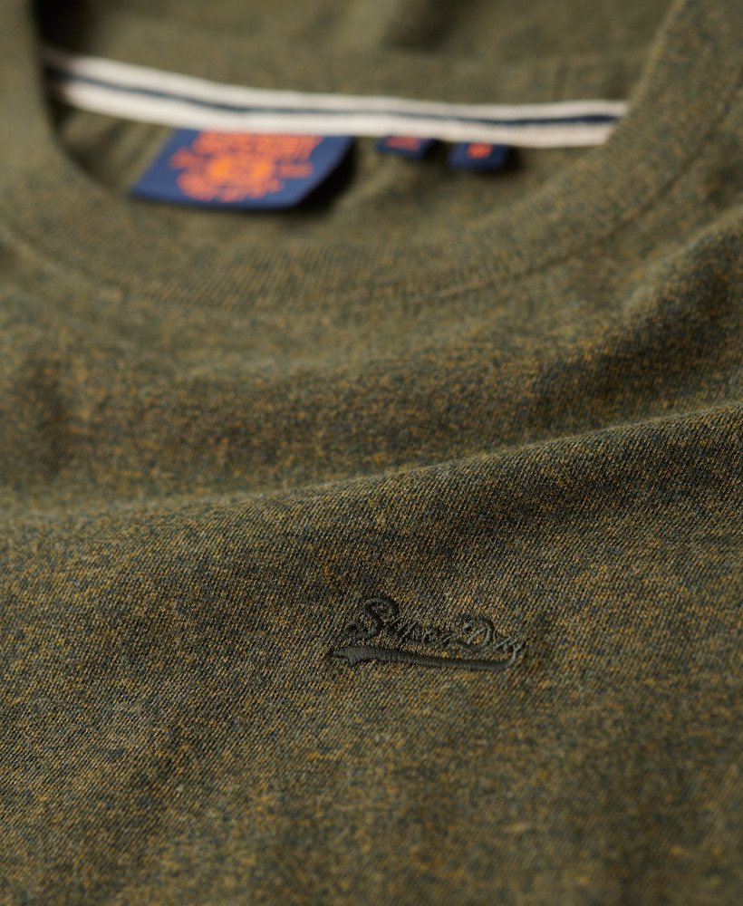 essential t-shirt met klein logo van biologisch katoen in olijfgroene gemêleerde kleur.