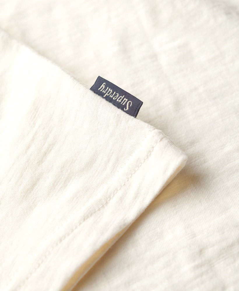 cali striped logo t-shirt in off white slub