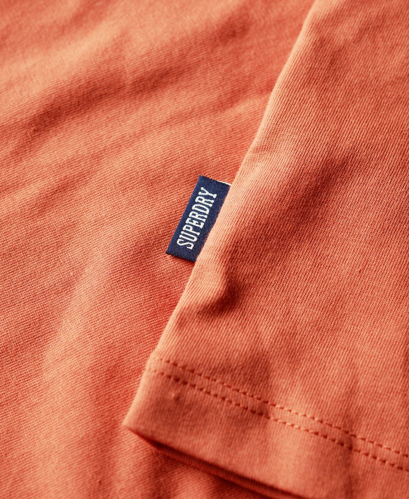 essential logo retro t-shirt in mango oranjeeclipse navy