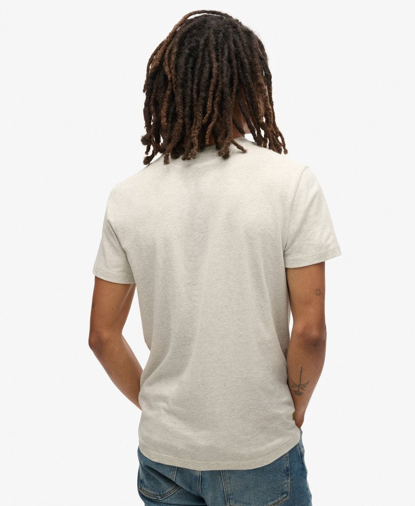 t-shirt met essential-logo van biologisch katoen in de kleuren lighting gry grndlefluro blue.