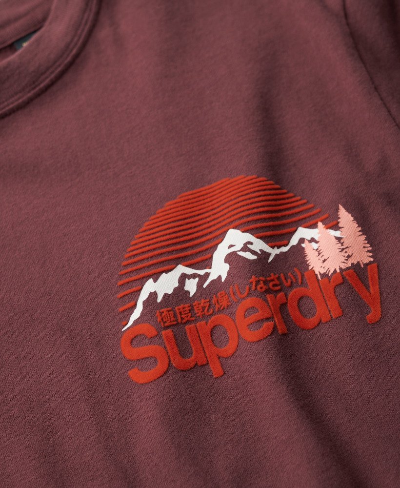 geweldig outdoor t-shirt met borstprint in rumrozijnenbruin.