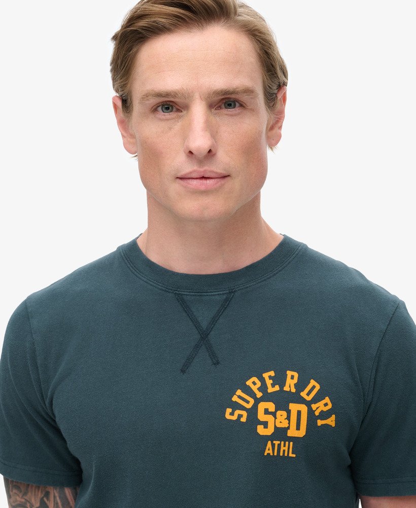 track field graphic t-shirt in eclipse navy