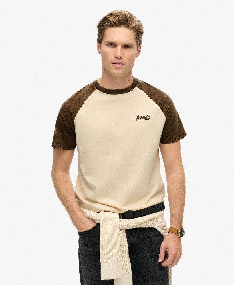 essential logo baseball t-shirt in havermoutgebroken bruin