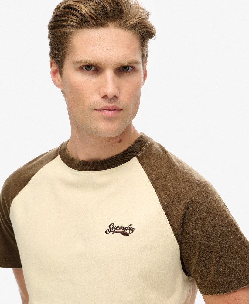 essential logo baseball t-shirt in havermoutgebroken bruin