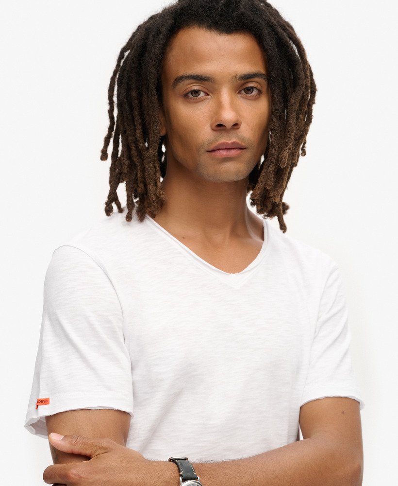 t-shirt met v-hals en rafelige rand in optic