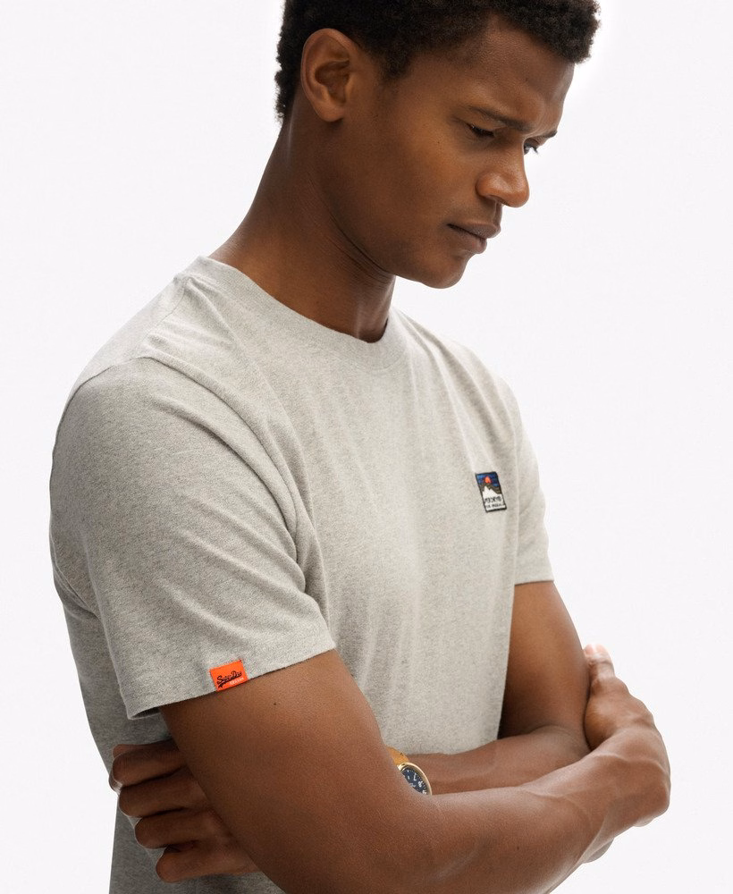 Great Outdoors geborduurd relaxed T-shirt