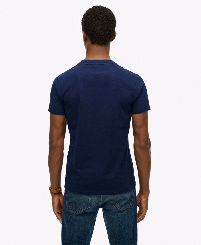 Essential Logo T-shirt
