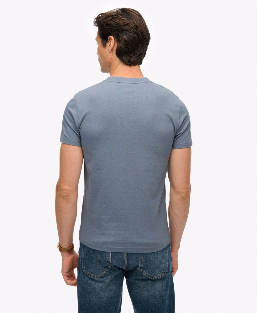 Essential Logo T-shirt