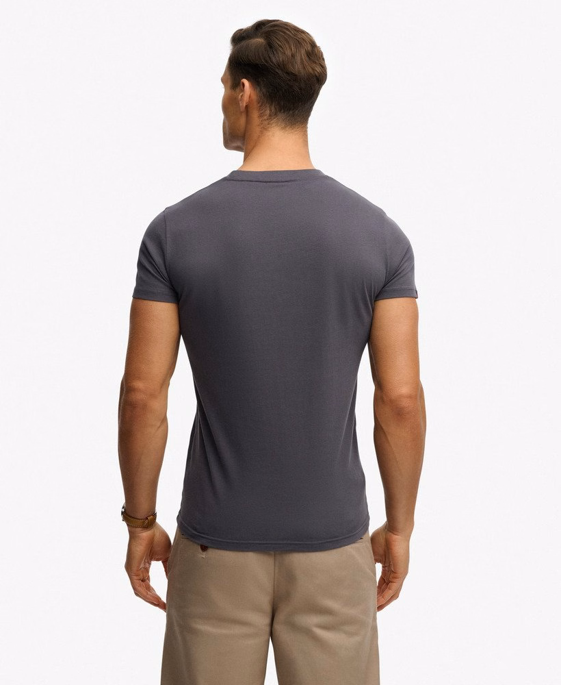 T-shirt van biologisch katoen met Essential-logo
