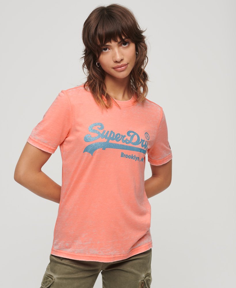 versierd vintage logo t-shirt in fusion coral