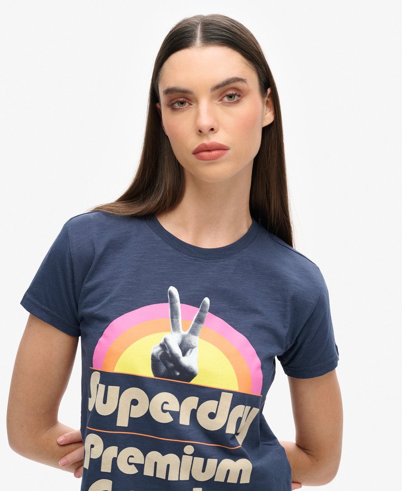 t-shirt met retro logo uit de jaren 70 in lauren navy