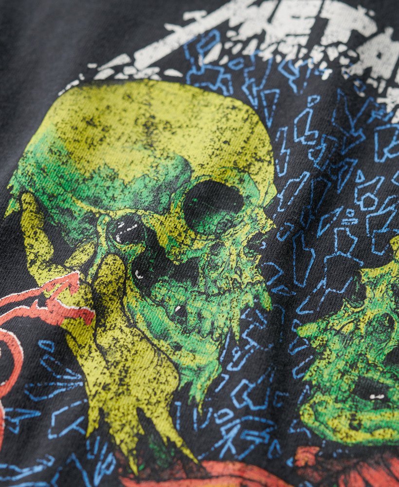 metallica x superdry t-shirt met korte mouwen in een stevige zwarte uitvoering.