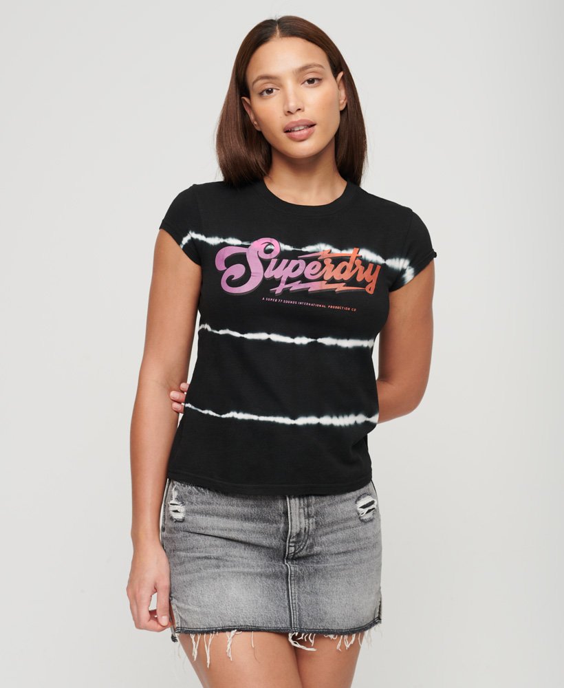 grafisch rockband t-shirt in zwart met tie-dye-effect.