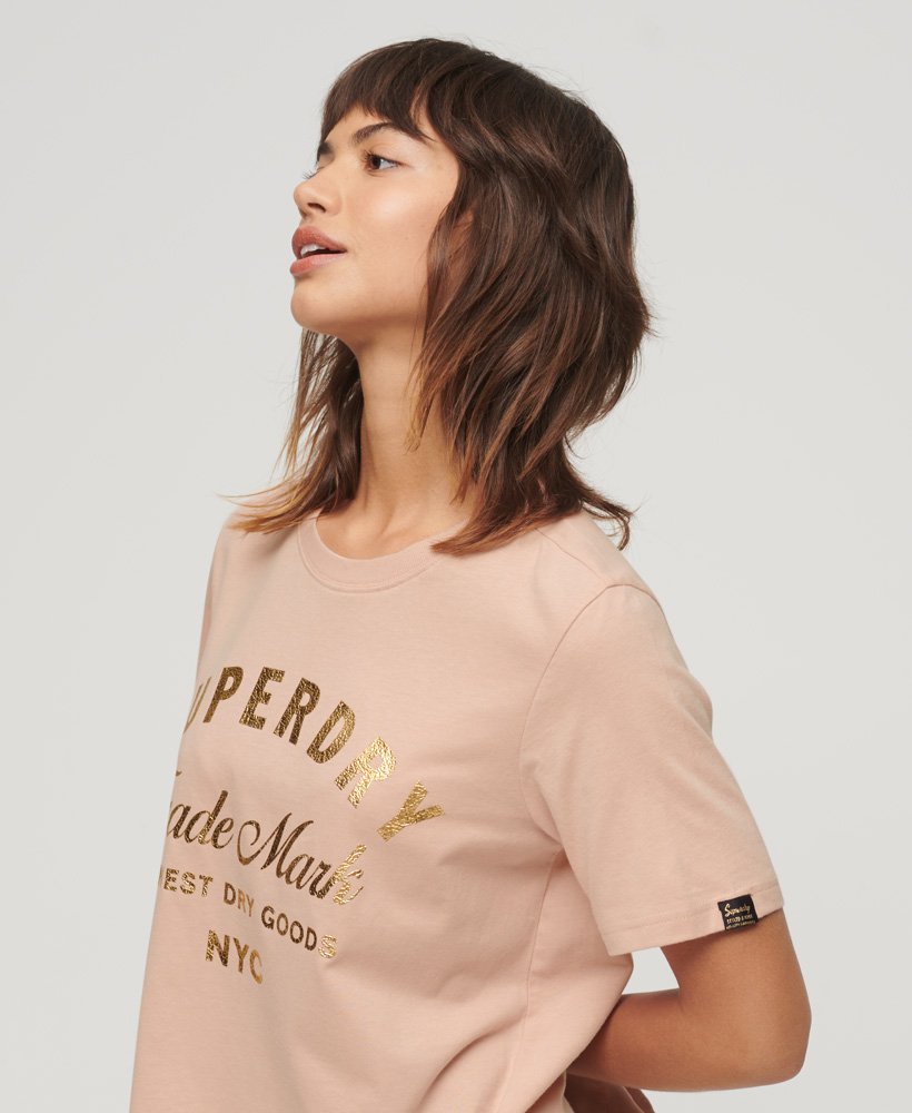 luxe metallic logo t-shirt in vintage blushroze