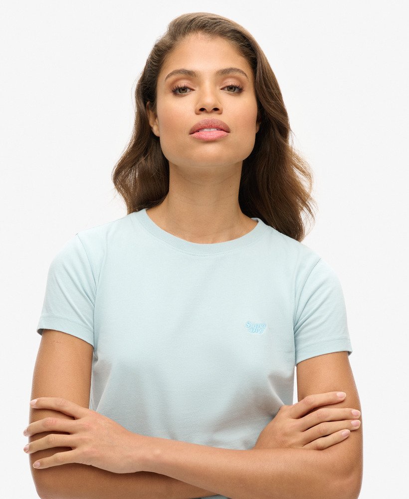 essential logo fitted t-shirt in winter sky blue