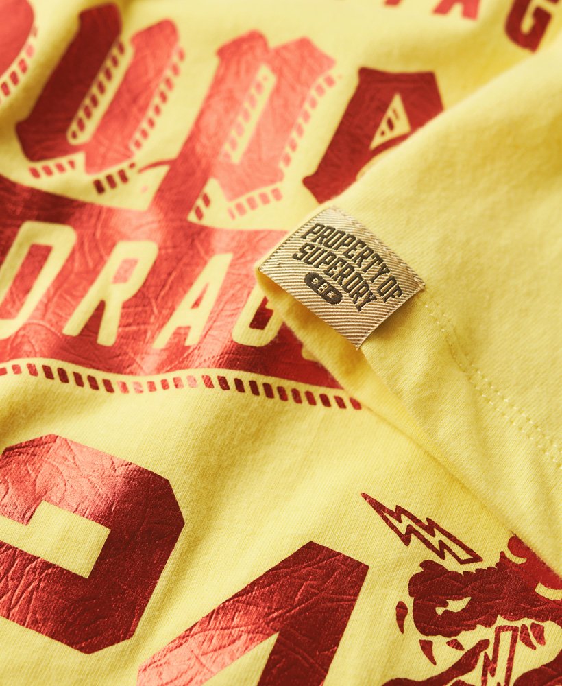 grafisch t-shirt voor chinees nieuwjaar in licht citroengeel.