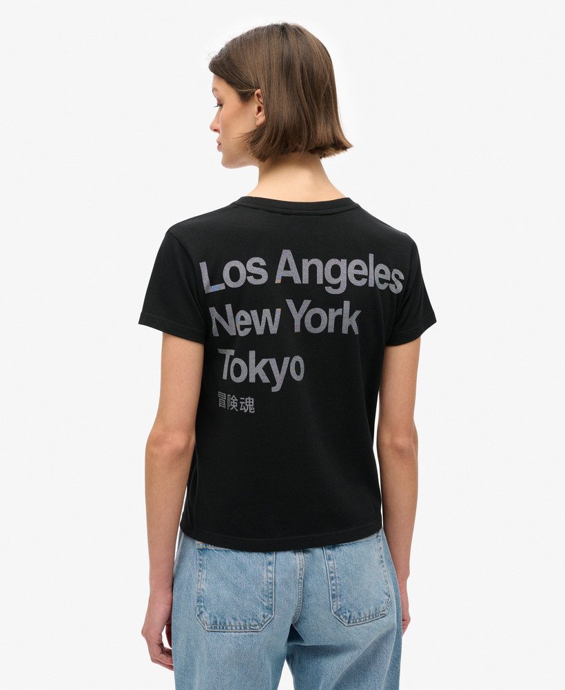 getailleerd t-shirt met core logo city-design in zwart