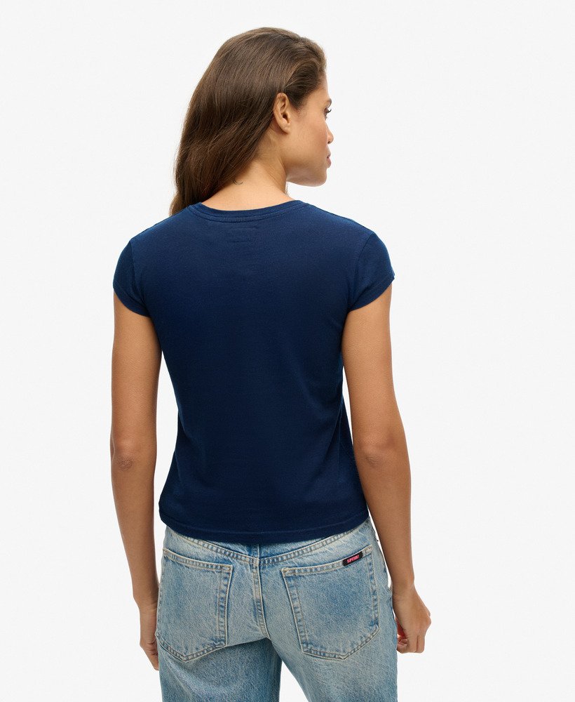 indigo workwear t-shirt met korte mouwen in diepblauwe denimwassing.