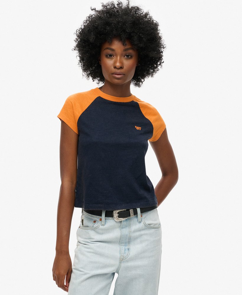 t-shirt met essential logo raglan van biologisch katoen in track goldrich navy