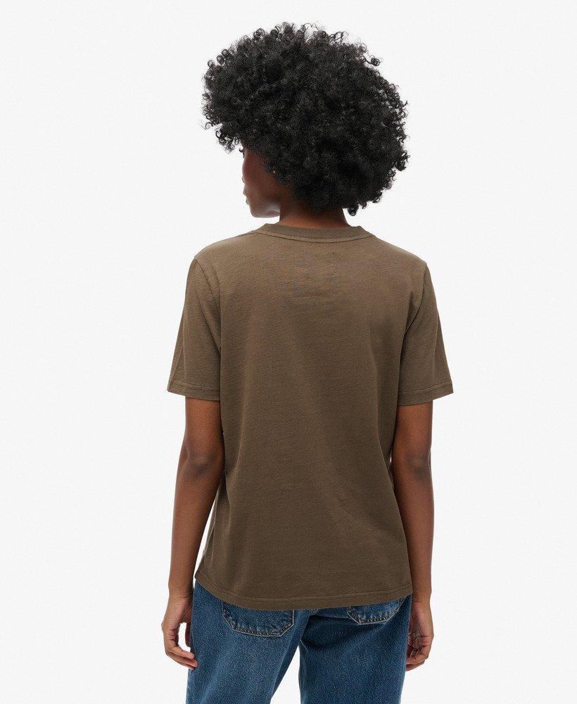 versierd vl graphic t-shirt in diep kaki groen met structuurverf.