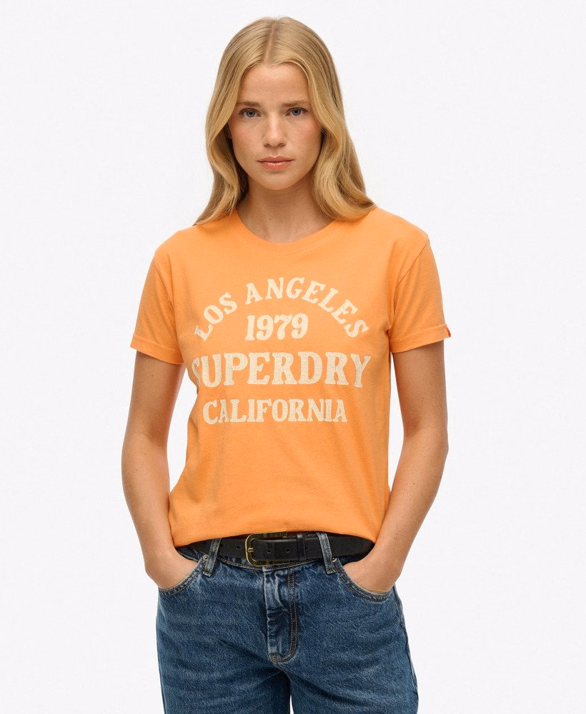 T-shirt met surflogo en aansluitende pasvorm