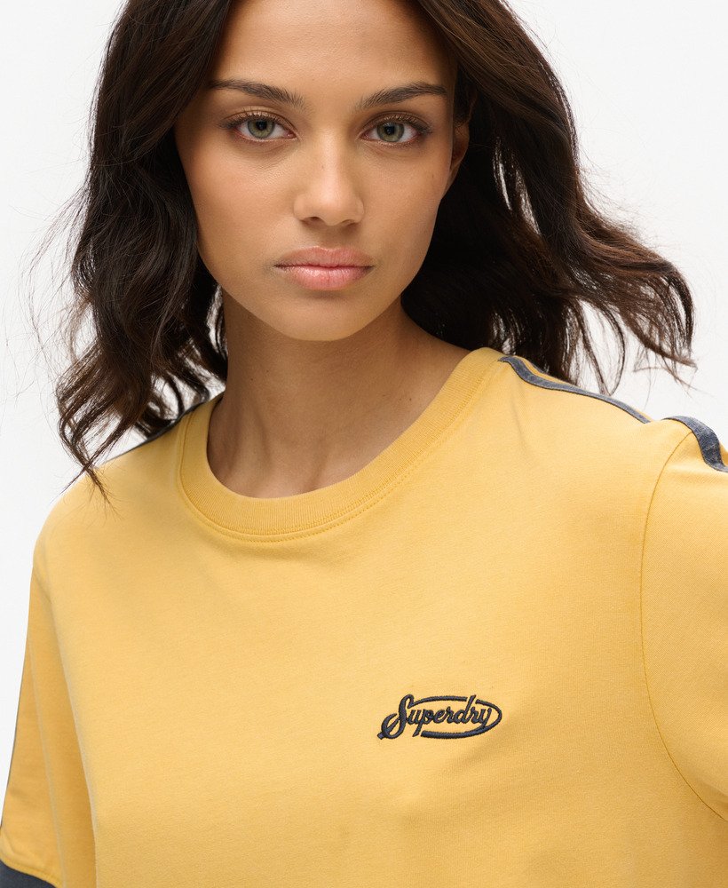 oversized essential logo retro gestreept t-shirt in wintergoud
