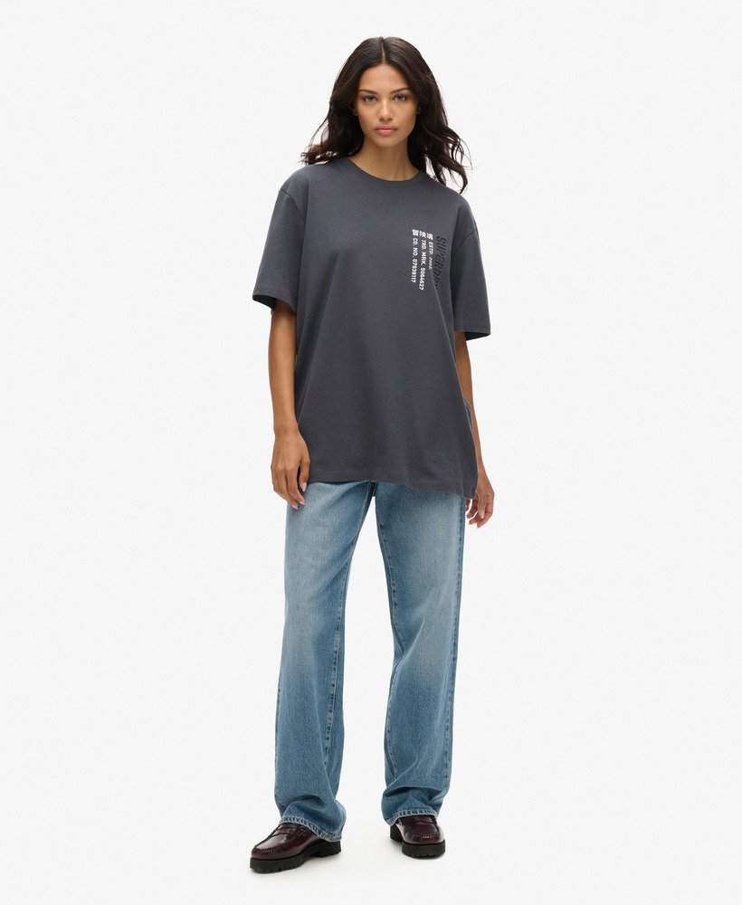 oversized utility sport logo t-shirt in ebony
