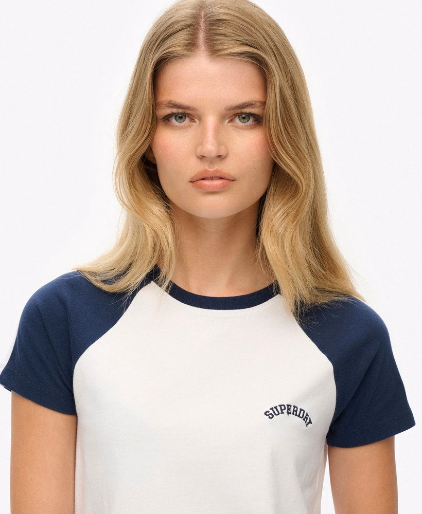 Essential Logo Retro T-shirt