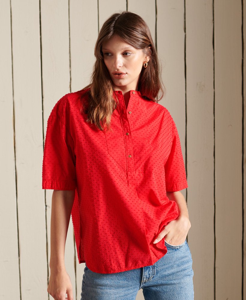 blouse met opstaande kraag in campusrood