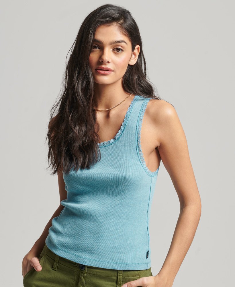 athletic essentials vesttop met kanten afwerking in air blue
