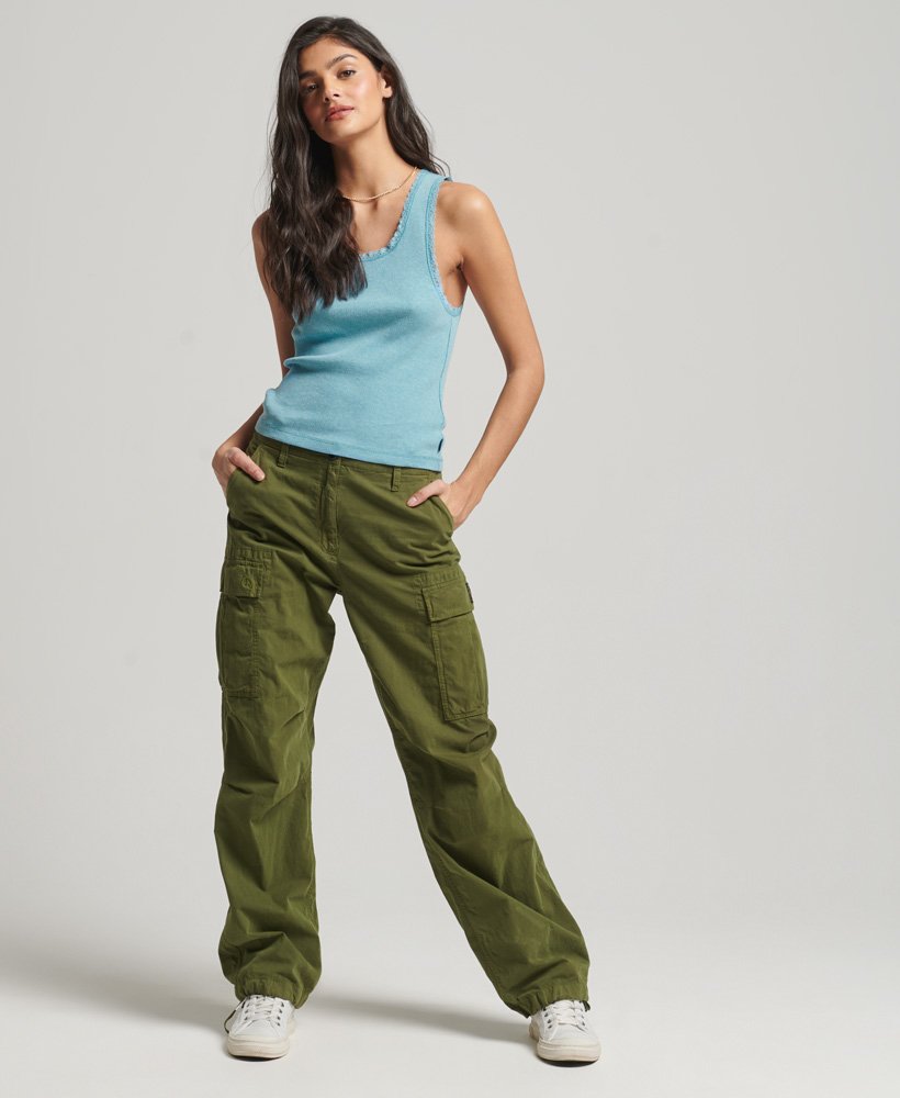 athletic essentials vesttop met kanten afwerking in air blue