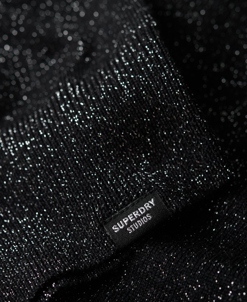 gebreid vest met ronde hals van merinowol in metallic zwart.