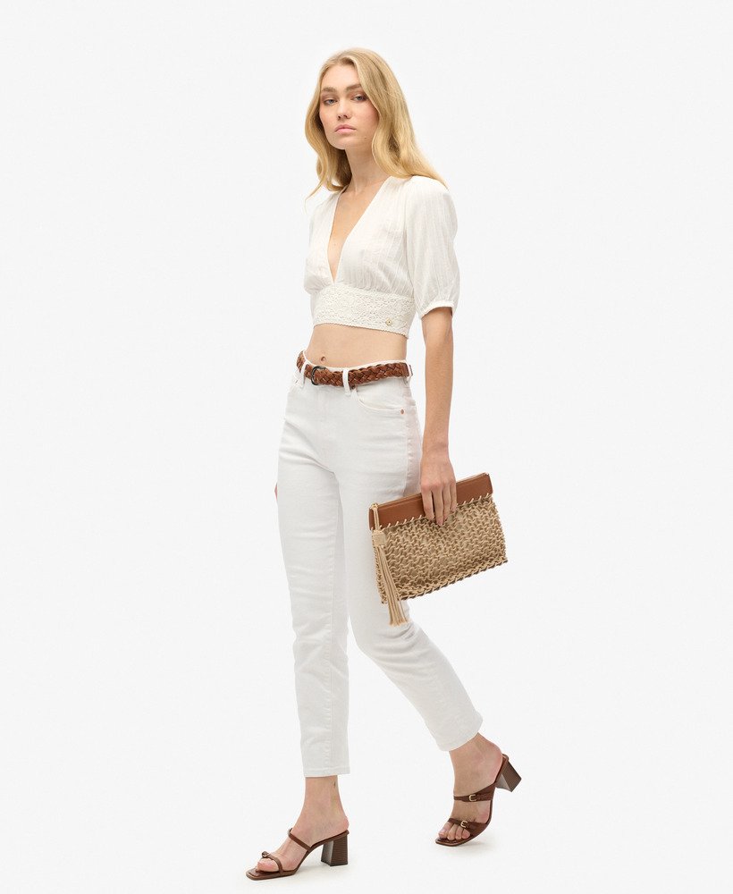 ibiza top met korte mouwen en kanten afwerking in gebroken wit